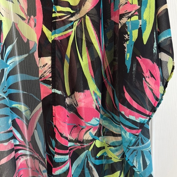 Chico's Blue and Pink Tropical Pattern Oversized Kimono - Picture 4 of 5